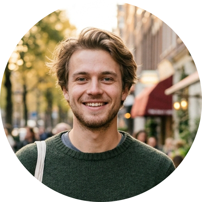Verified buyer Ryan Wilson reviewing circulation supplement for office workers to reduce puffiness